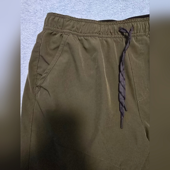 Gerry Weber Green Athletic Shorts Lightweight Elastic Waist - Picture 5 of 8